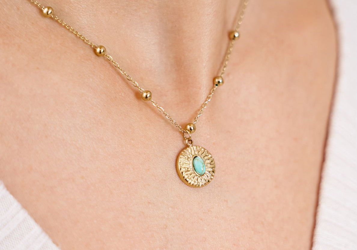La vente en ligne de bijoux en Algérie