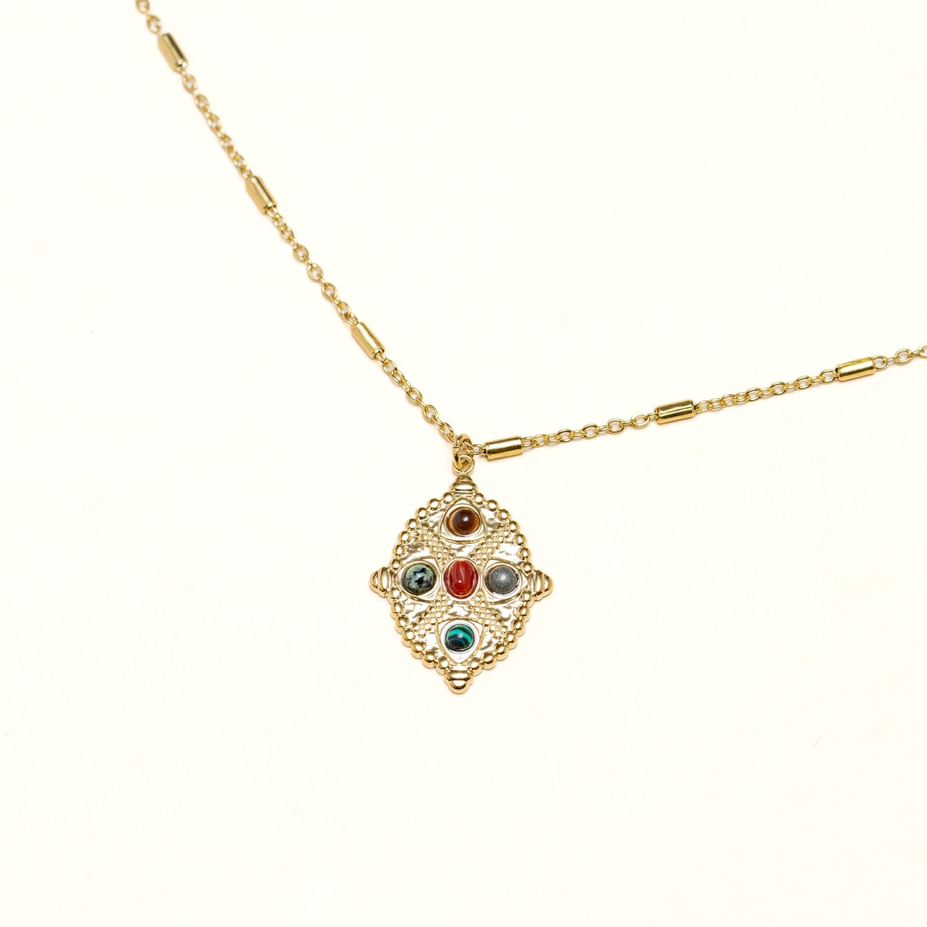 Collier Riny en acier inoxydable doré à l'or fin AOLA