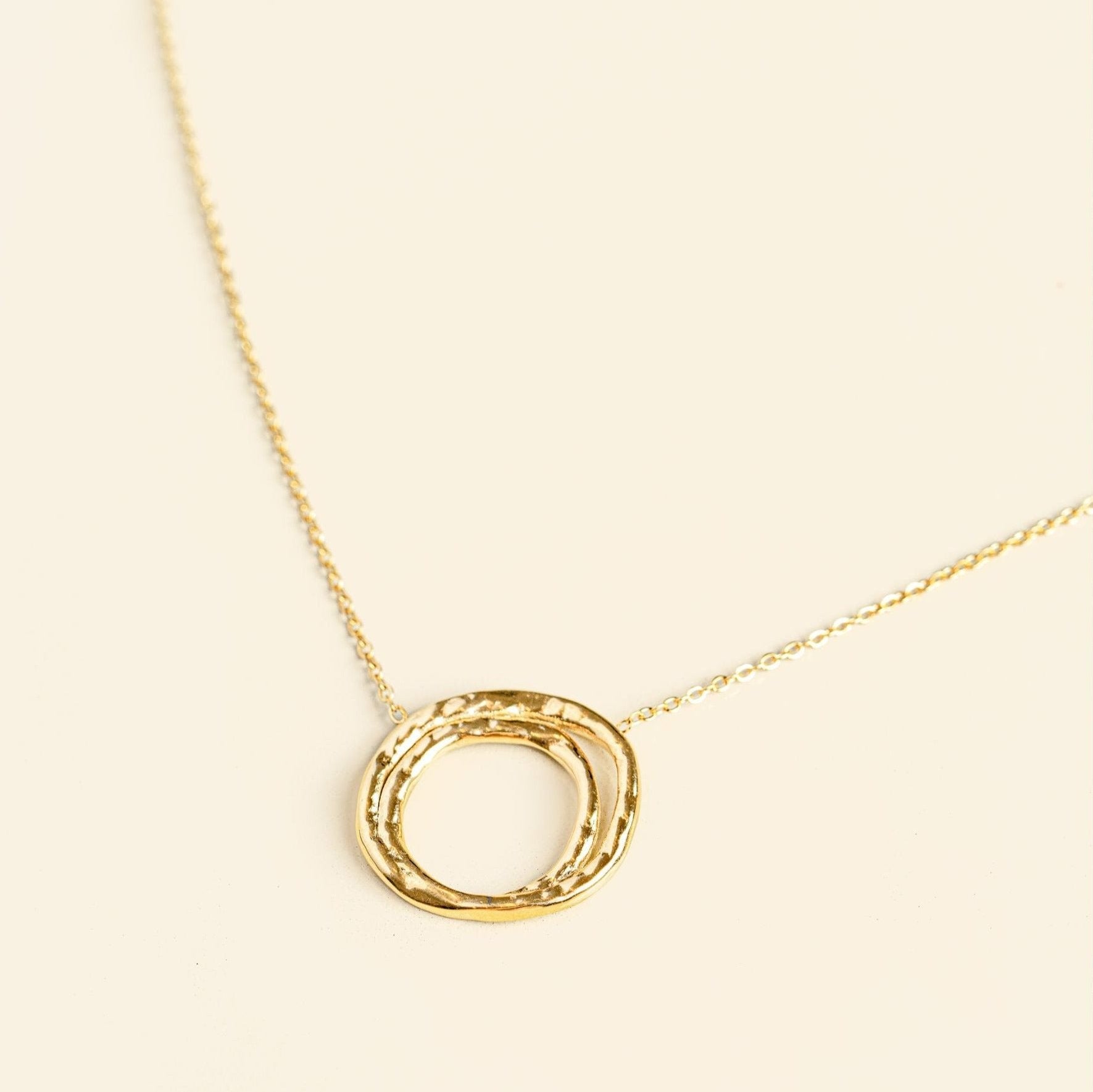 Collier doré à l'or fin