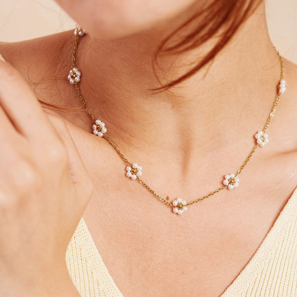 Collier Abrar